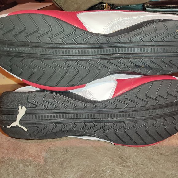Brand new 2 PAIRS Men's Puma Ferrari shoes Size 13 - Picture 12 of 15